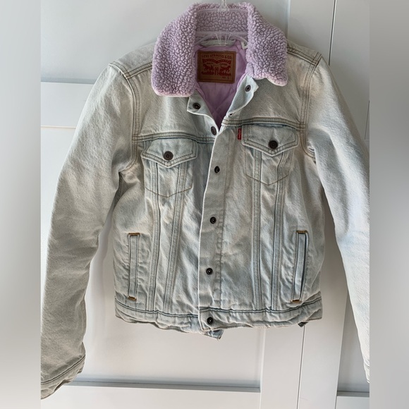 Levi’s Sherpa Collar Denim Jacket - Picture 2 of 6